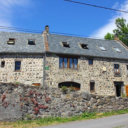 Maison De Varennes Chambon-sur-Lac Dış mekan fotoğraf